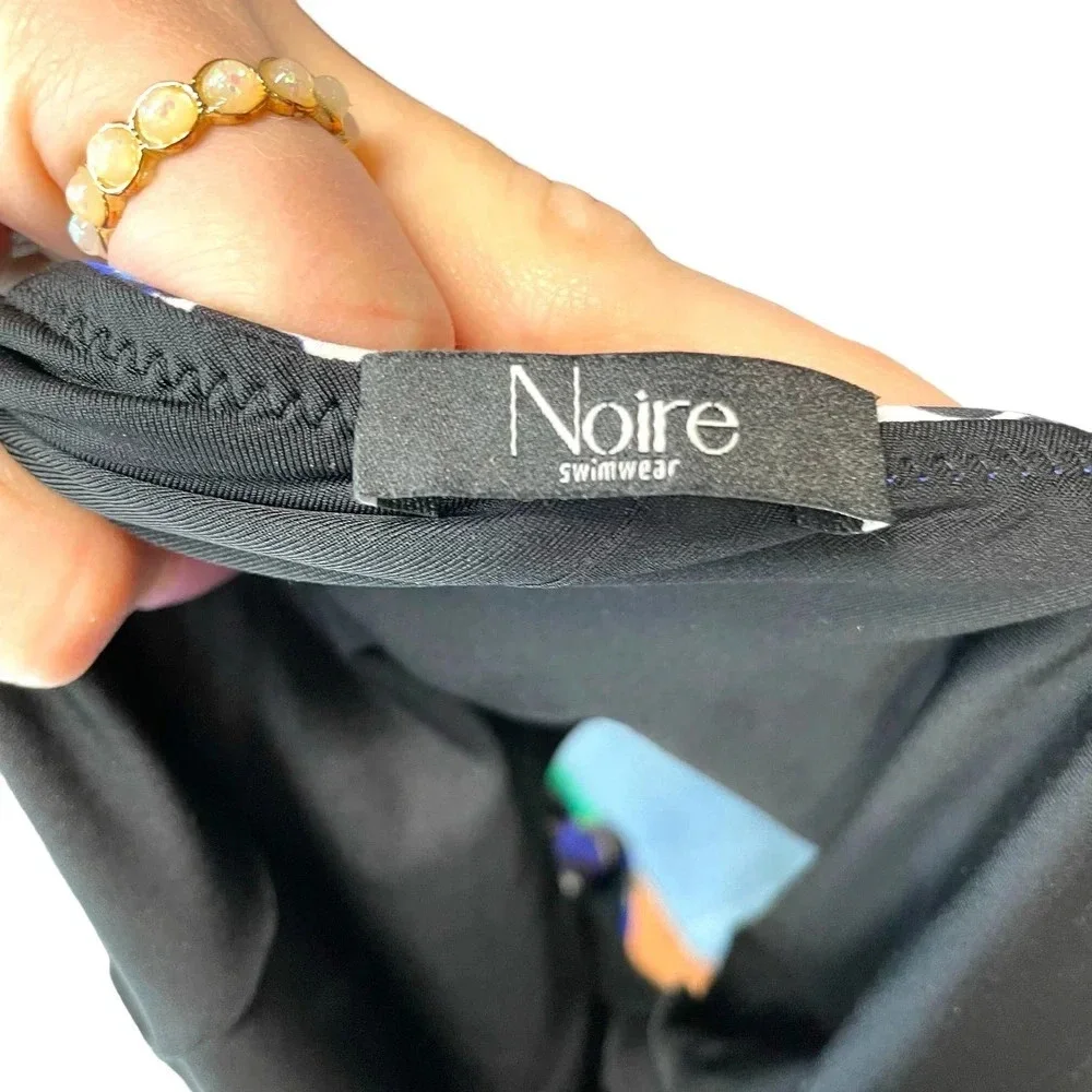 Noire Swimwear Feathers Lace-Up One-Piece‎ Swimsuit Size XS / US 0-2